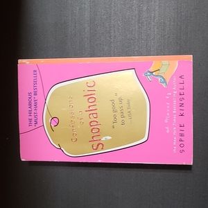 Sophie Kinsella- Confessions of a Shopaholic
